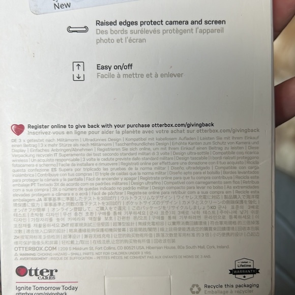 Otter box iPhone 13 pro case - Picture 6 of 7